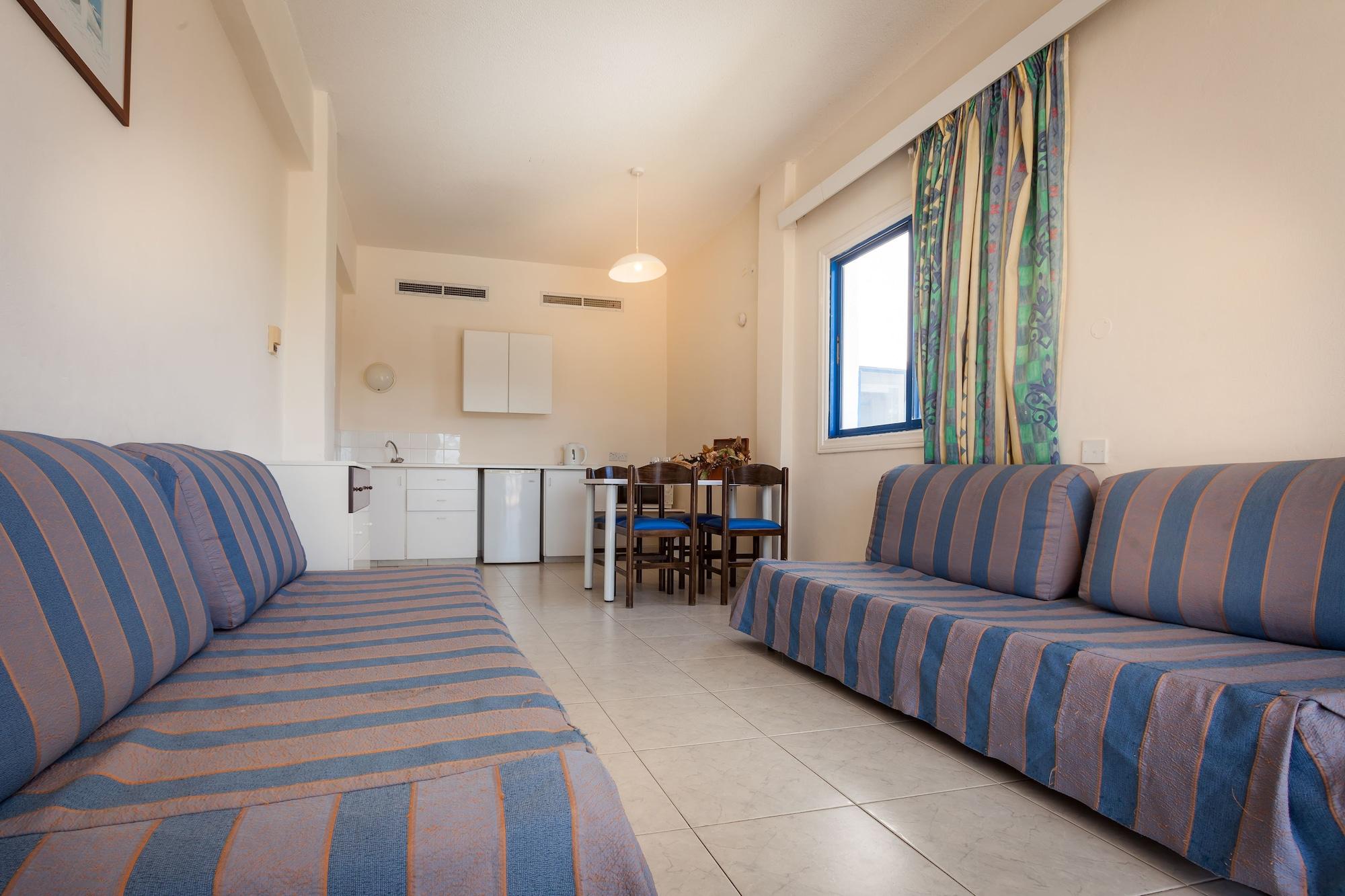 Crown Resorts Elamaris Protaras Eksteriør bilde
